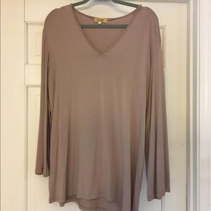 Piko 3/4 Sleeve V-Neck